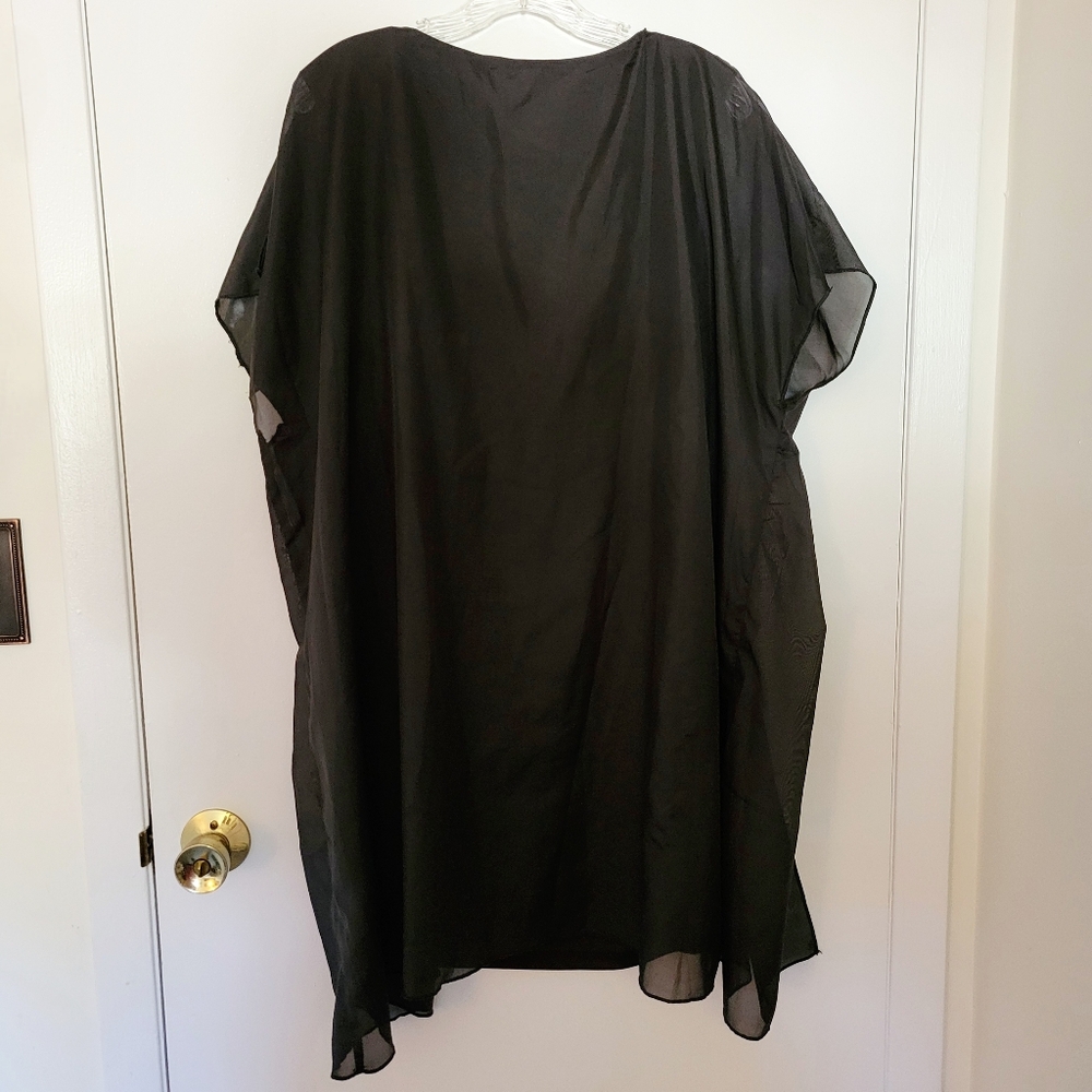 Black and silver dress with cape for New Years Eve Wedding Reception Birthday - Picture 4 of 5